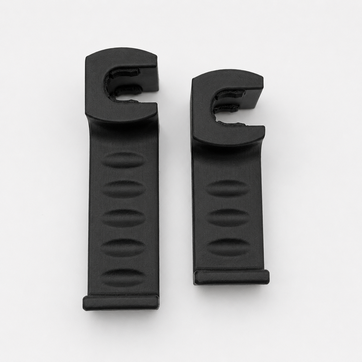 Standard vs extended headrest hooks